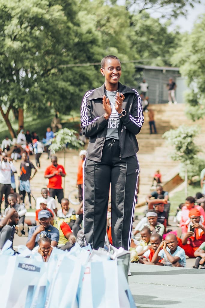 Rwanda Fencing Federation logo